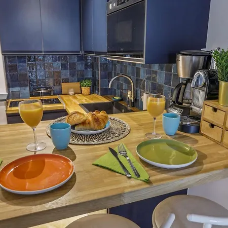 Bnbnook - Elegant 1br By Eiffel Tower & Landmarks شقة