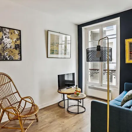 Bnbnook - Elegant 1br By Eiffel Tower & Landmarks Paris
